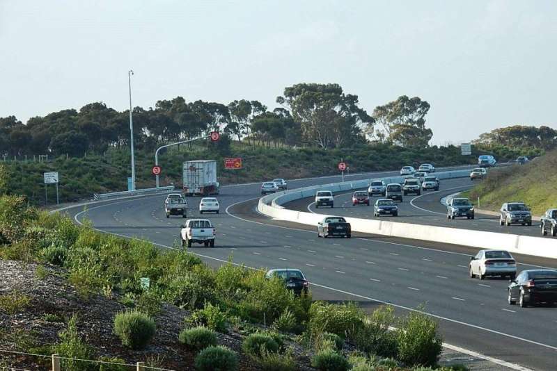 Southern Expressway safety screens